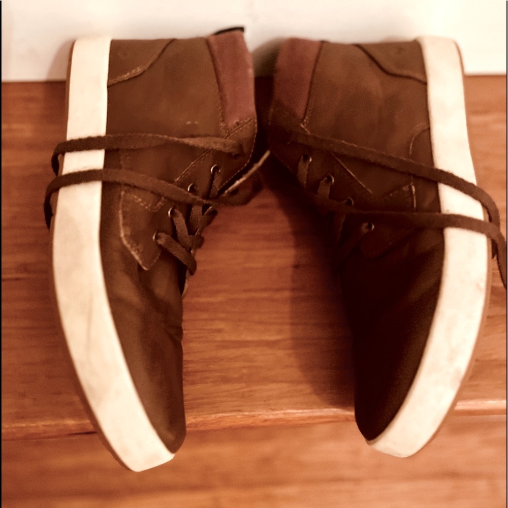 Size 7 Leather Sperry Boots